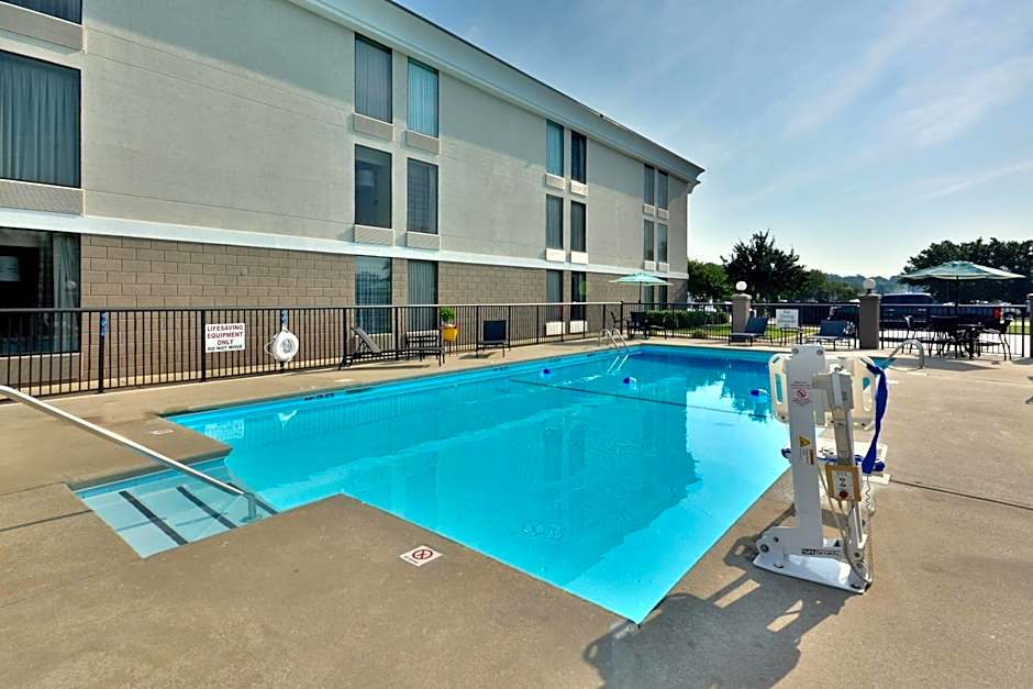 Holiday Inn Express Danville By IHG