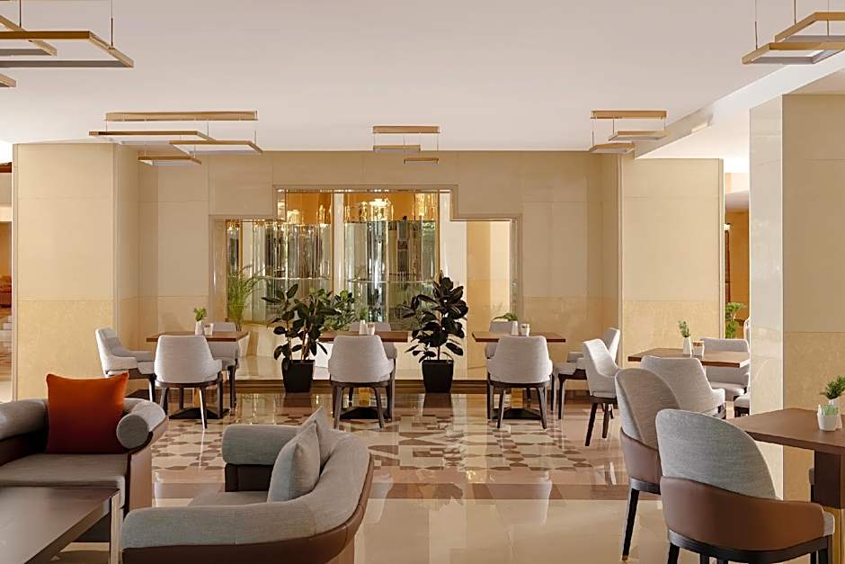 Ramada Plaza by Wyndham Gence