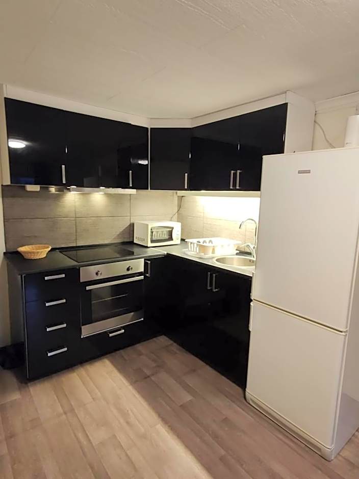 Vandrarhem 11 RUM & KÖK