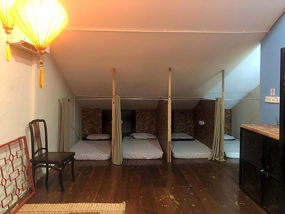 24 Seven Heritage Hostel