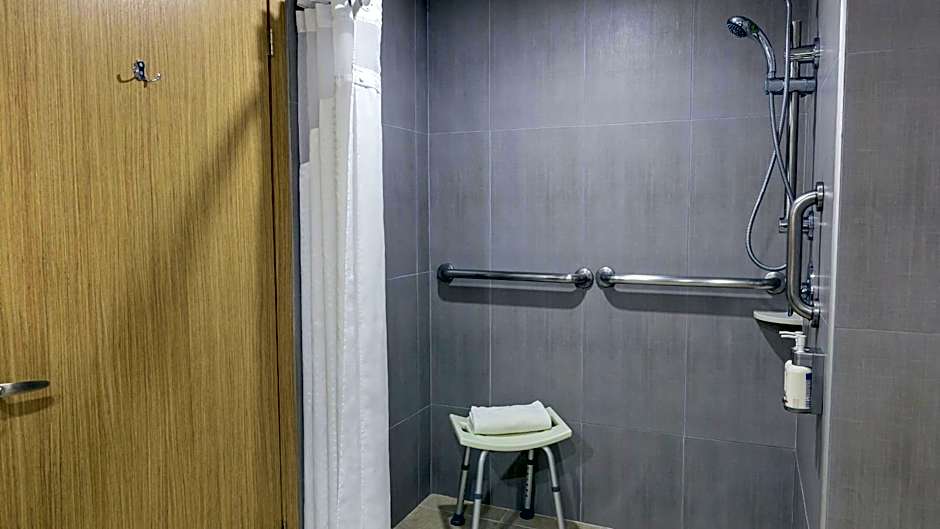 Holiday Inn Express Chihuahua By IHG