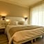 La Dolce Vita Hotel