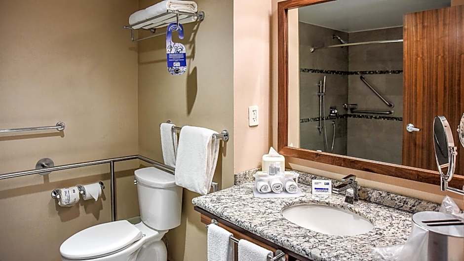 Holiday Inn Express and Suites Celaya By IHG