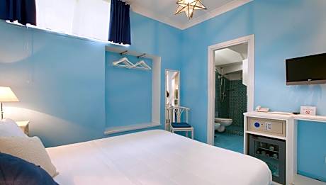 Economy Double or Twin Room