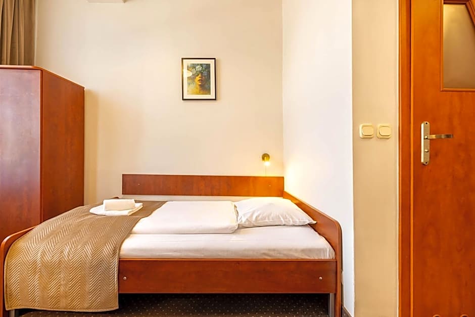 Hotel Lothus