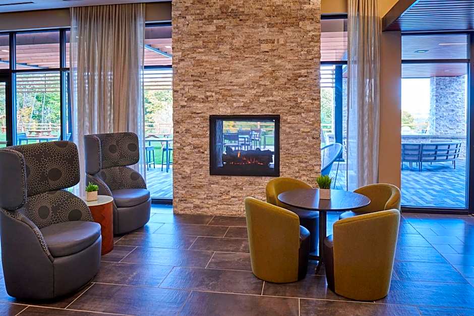 Courtyard by Marriott Petoskey
