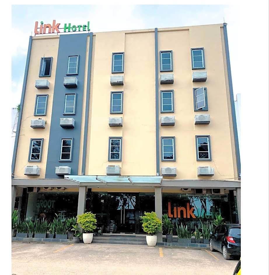 Link Hotel