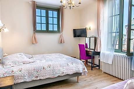 Family Room with Private Bathroom