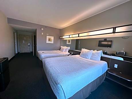 Queen Room with Two Queen Beds - Mobility Access/Non-Smoking