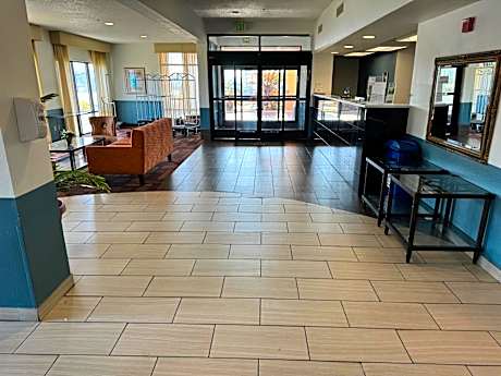Quality Inn &  Suites Hattiesburg North