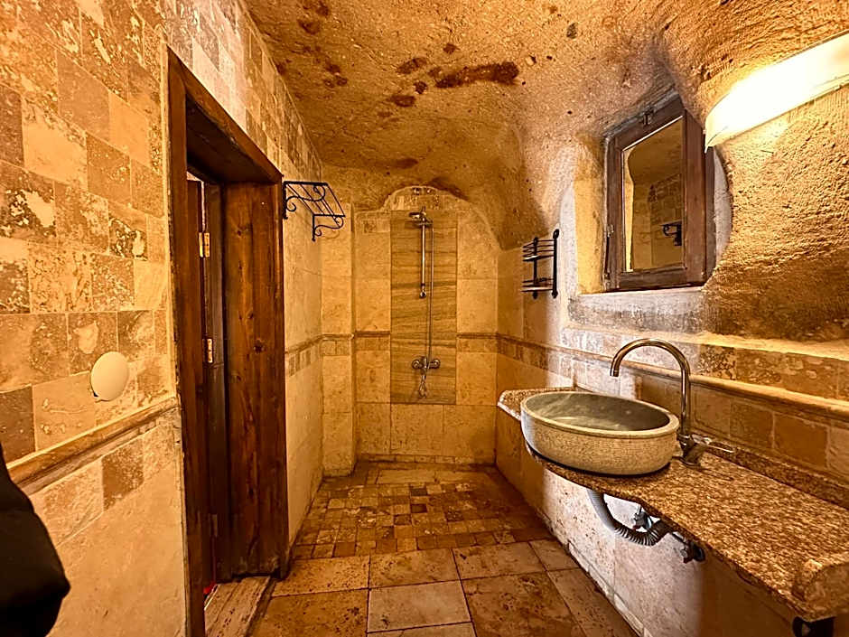 Harkasos Cave Hotel