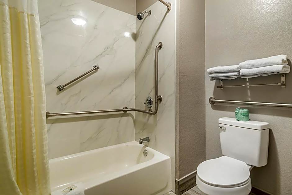 Quality Inn Simpsonville