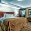 Clarion Hotel Broken Arrow - Tulsa