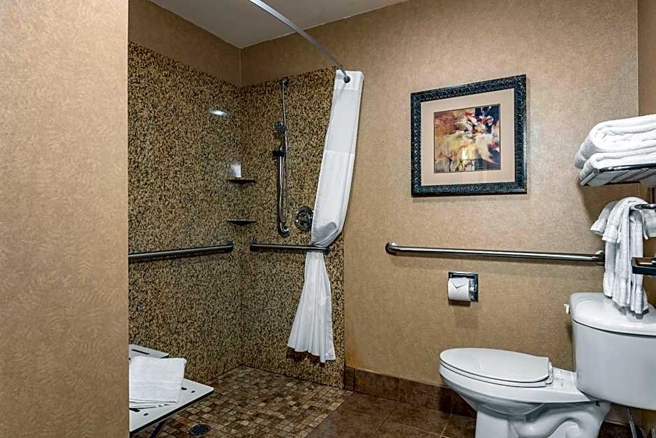 Lloyd Hotel Astoria Bayfront, an Ascend Collection Hotel