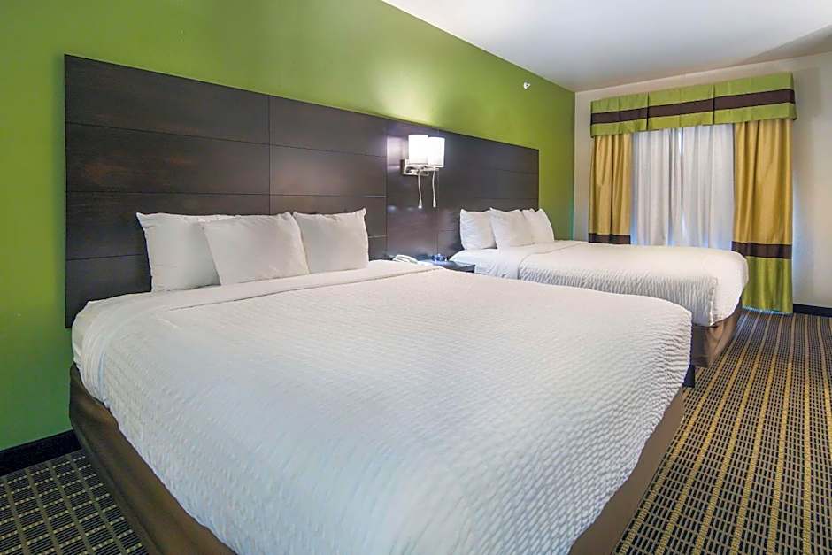 Clarion Inn & Suites Weatherford South