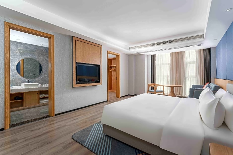 Holiday Inn Express Huangshi Cihu Lake, an IHG Hotel