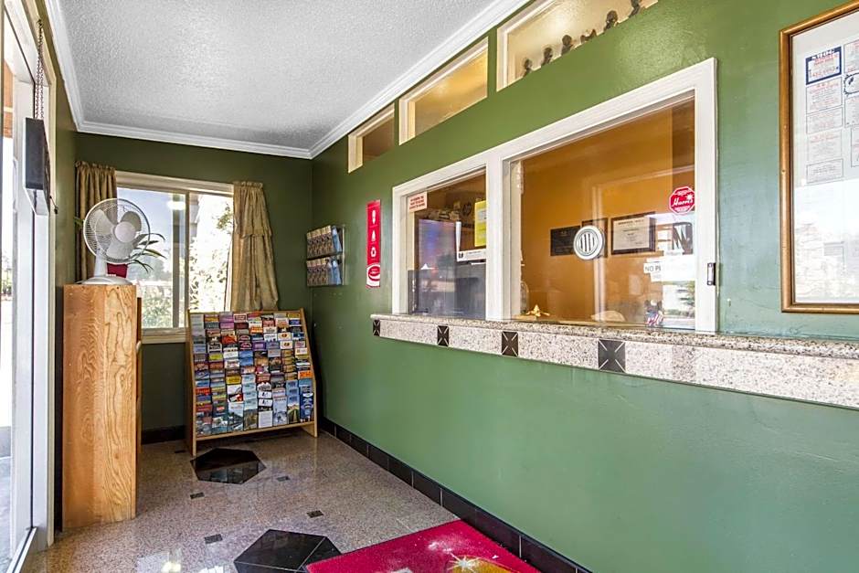 Econo Lodge