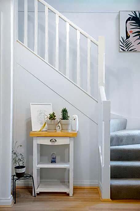 Doncaster East Home walking to shops restaurants