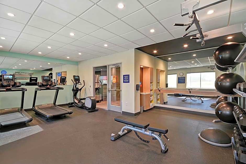 Tru by Hilton Denver, PA