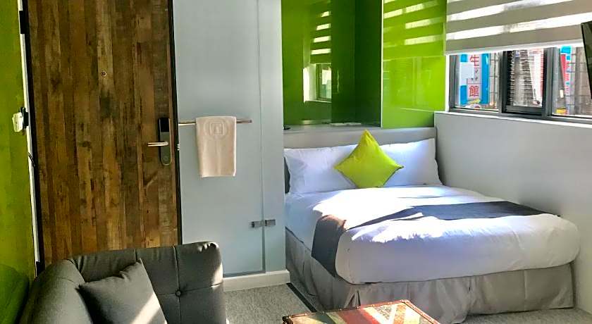 T.O.Hotel-Main Station