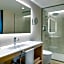 AC Hotel by Marriott Victoria Suites