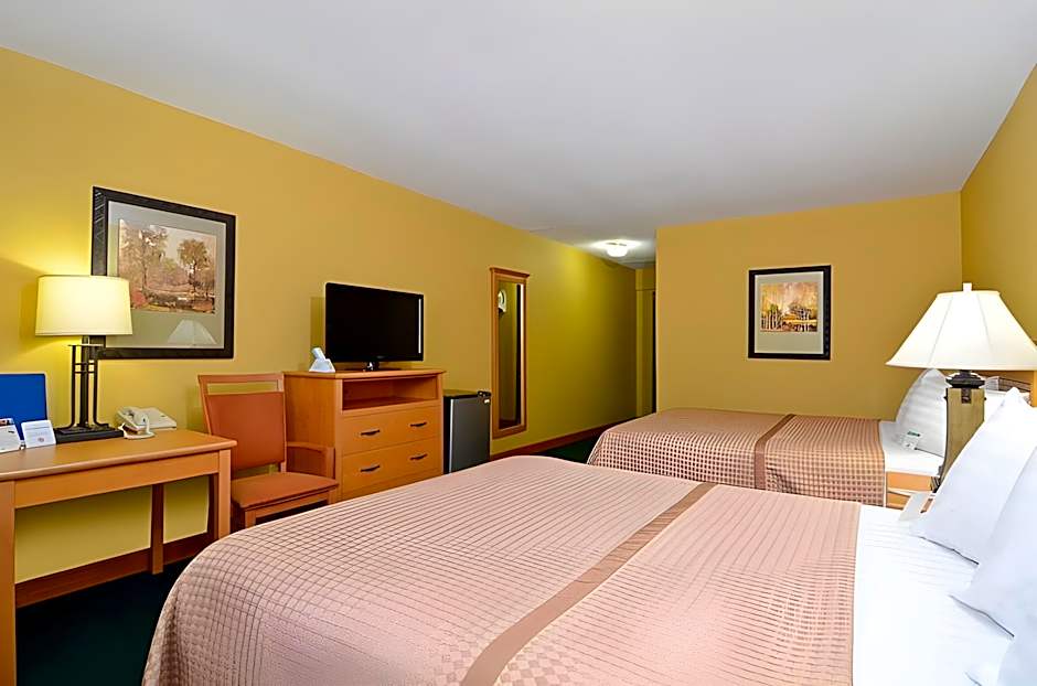 Photo 1 of 1 of 2 Double Beds