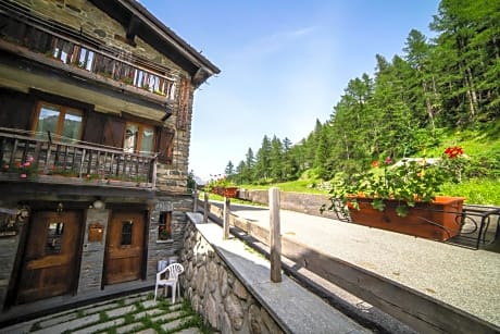 Antica casa di montagna Maison Bovard