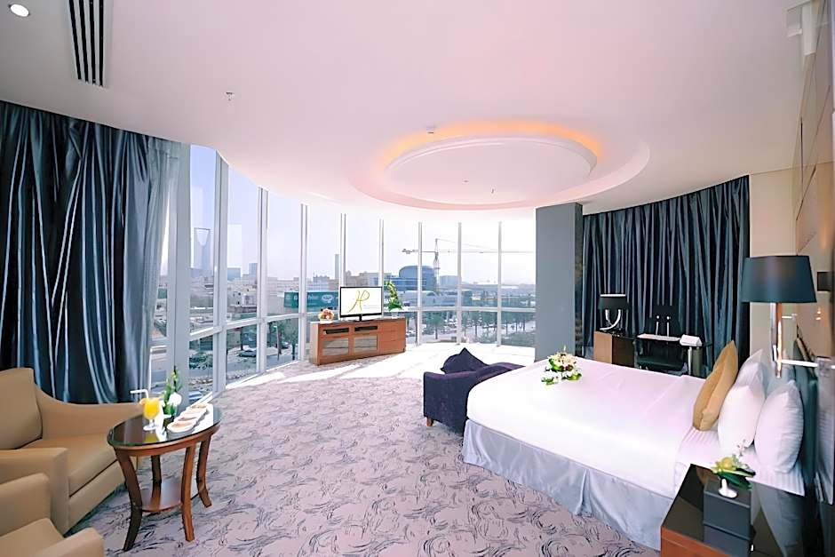 Sunday Signature Riyadh Formerly Qaser Al Hamra by Warwick