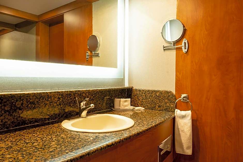 Courtyard by Marriott Mexico City Revolucion