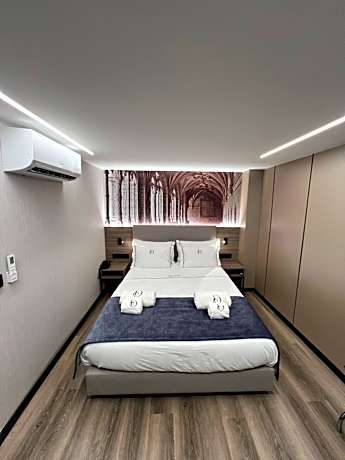 Double Room with View