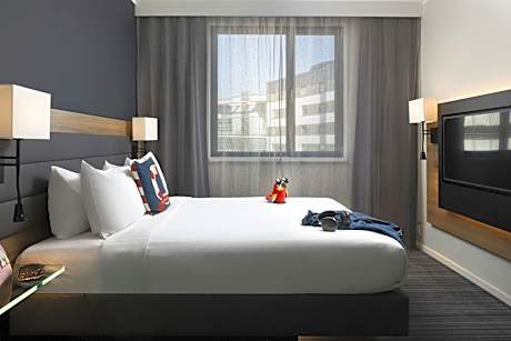 Moxy Sleeper, Guest room, 1 Queen