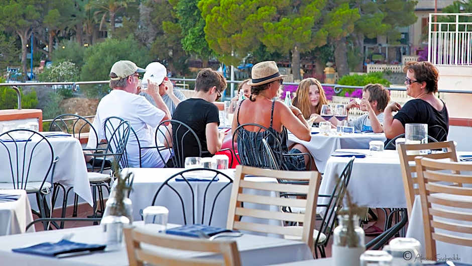 BUE MARINO Hotel & Rooftop Bar