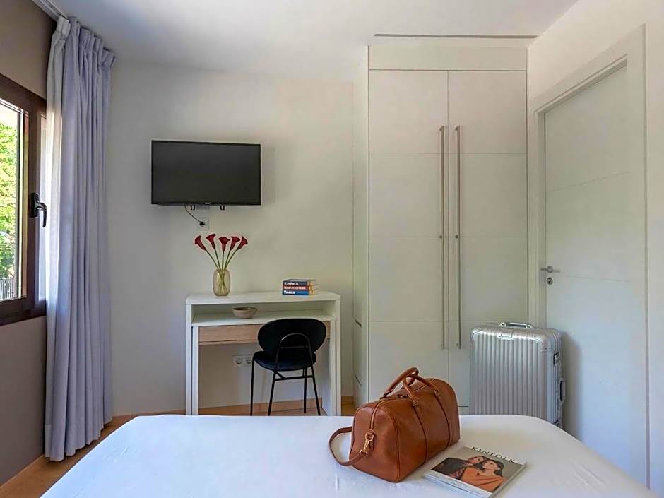 Limehome Barcelona Carrer de Fontcoberta - Digital Access