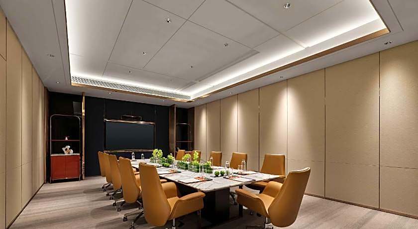 DoubleTree by Hilton Cangnan