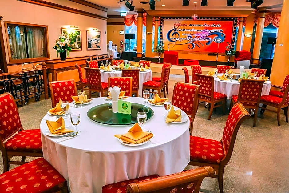 Yannaty Hotel Halal