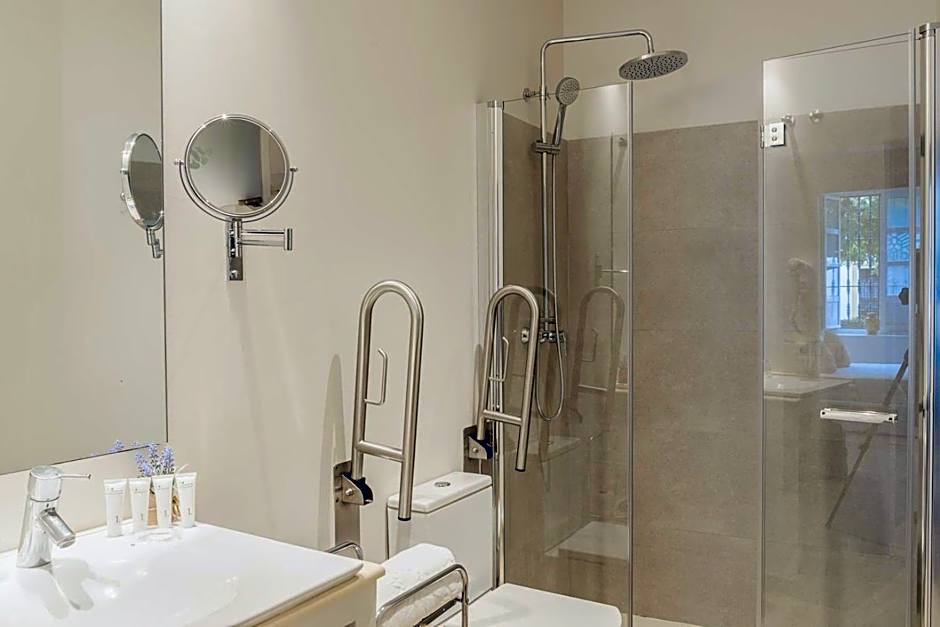 Hotel Boutique Elvira Plaza