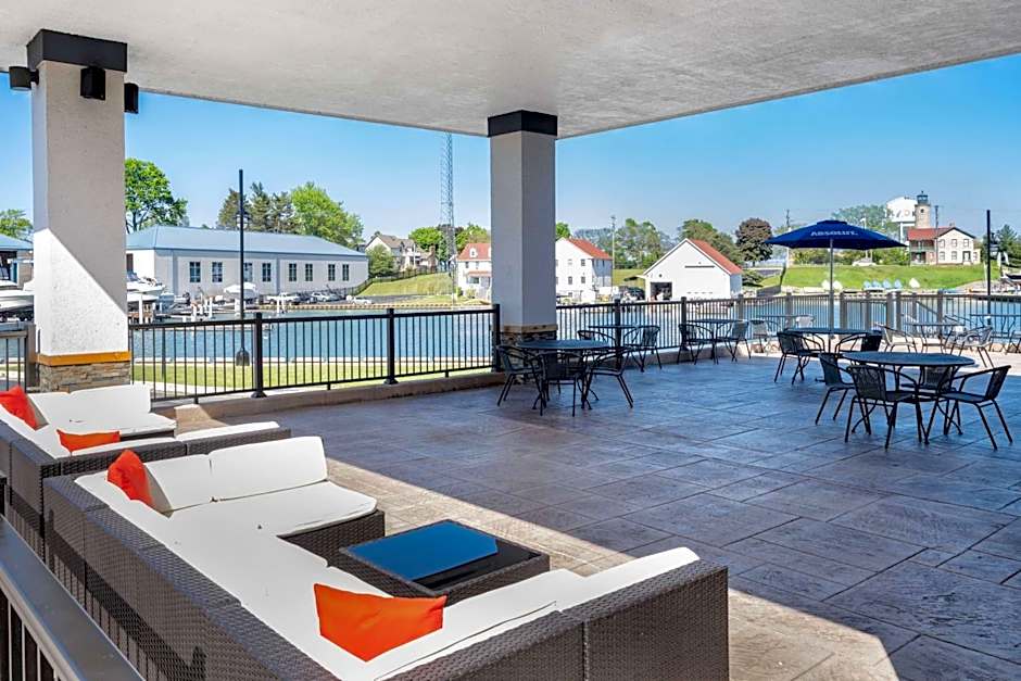 Wyndham Garden Kenosha Harborside
