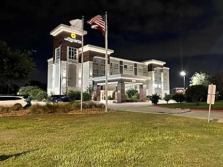 La Quinta Inn & Suites by Wyndham Houston NW Beltway8/WestRD