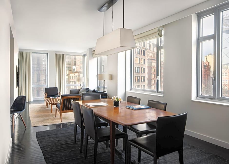SMYTH Tribeca