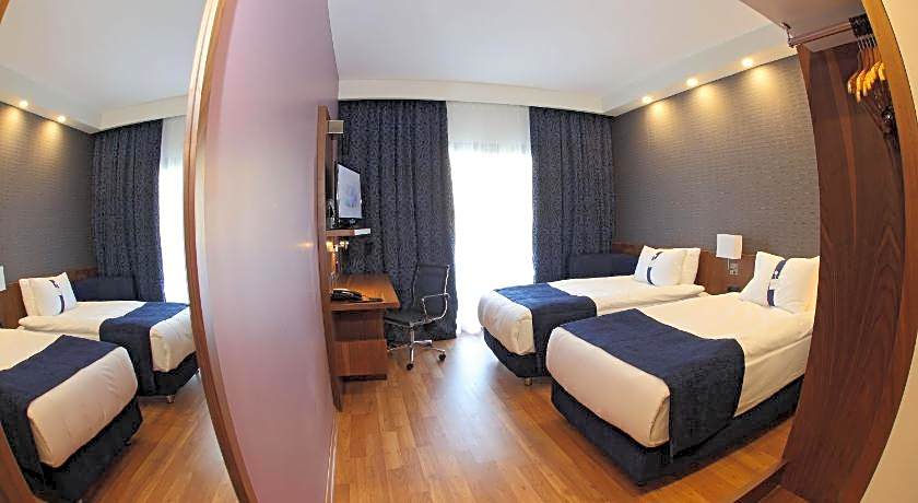 Holiday Inn Express Manisa-West By IHG