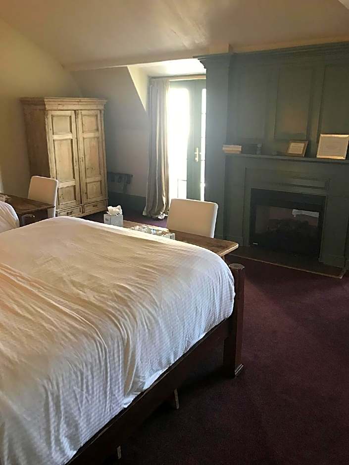 The Red Lion Inn