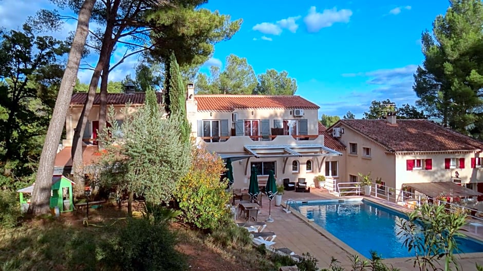 Hotel Le Mas des Ecureuils