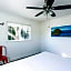 Coastal Breeze Inn