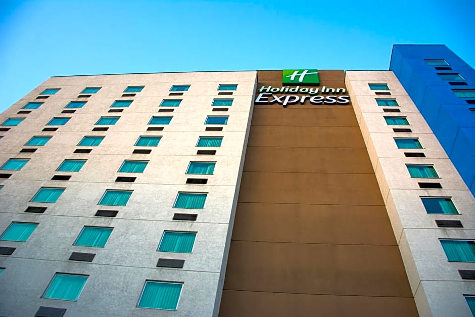 Holiday Inn Express Saltillo Zona Aeropuerto By IHG