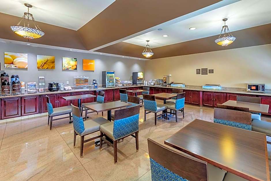 Comfort Suites