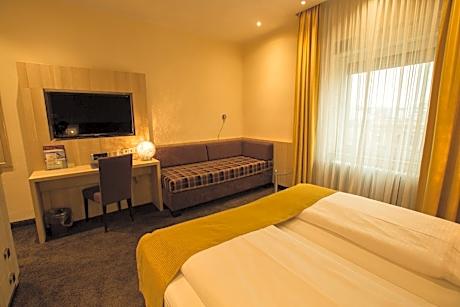 Premium Single Room
