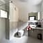 Apart House, Tylna 20