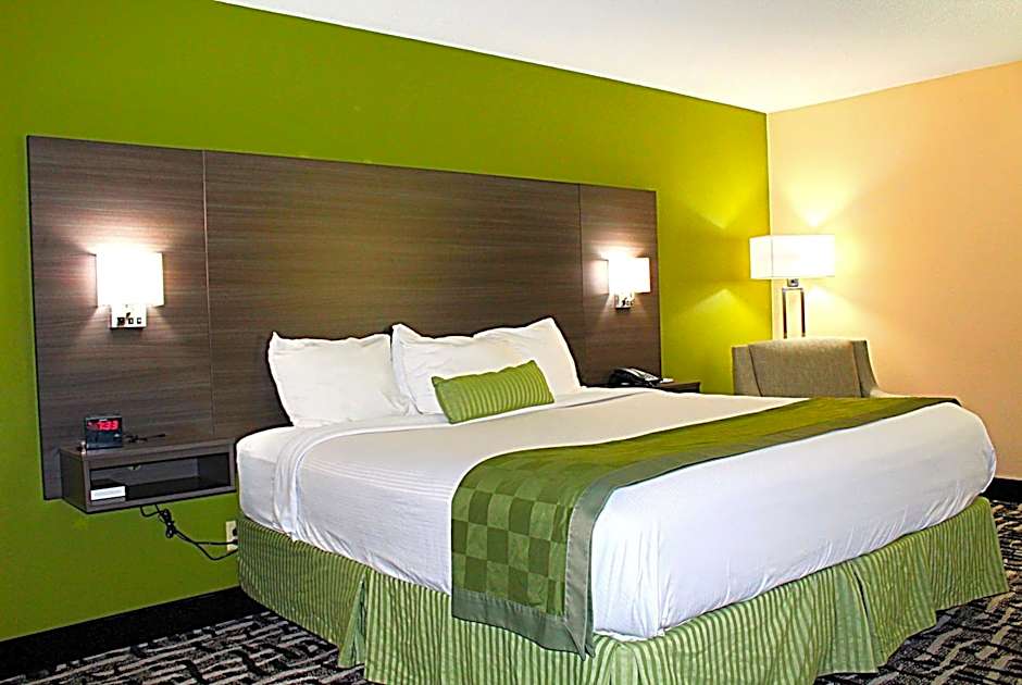 Baymont by Wyndham Springfield