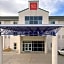 Econo Lodge Hot Springs South