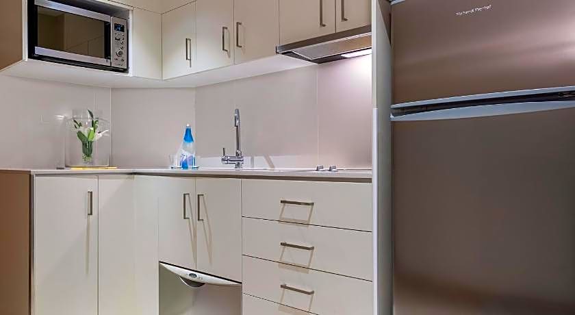 Oaks Gold Coast Hotel